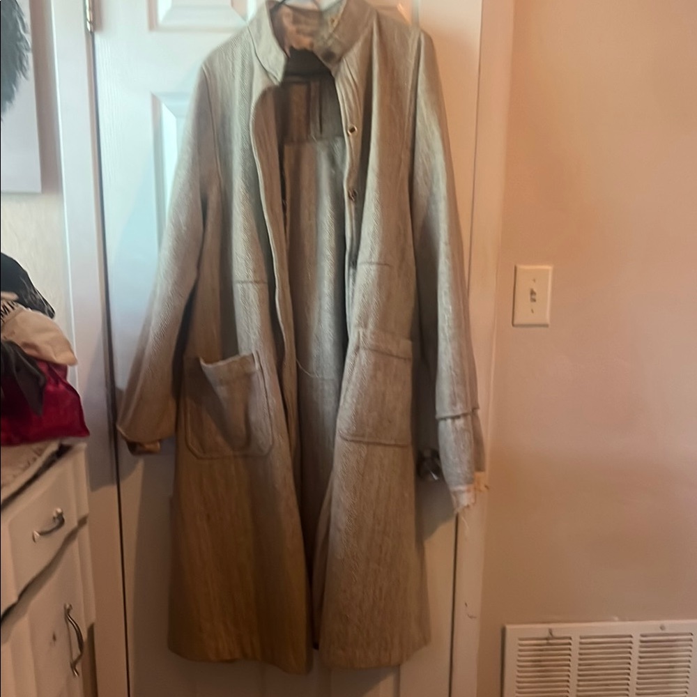 Women's Beige Coat